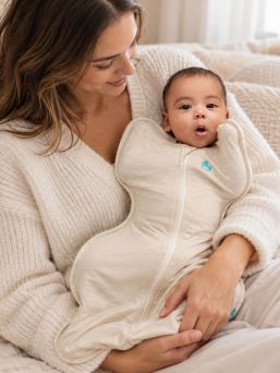 LOVE TO DREAM Swaddle Up swaddling bag Original (TOG 1.0) - Oat