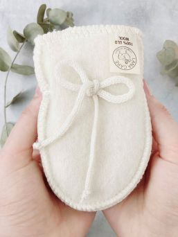 Baby mittens | LANAcare 