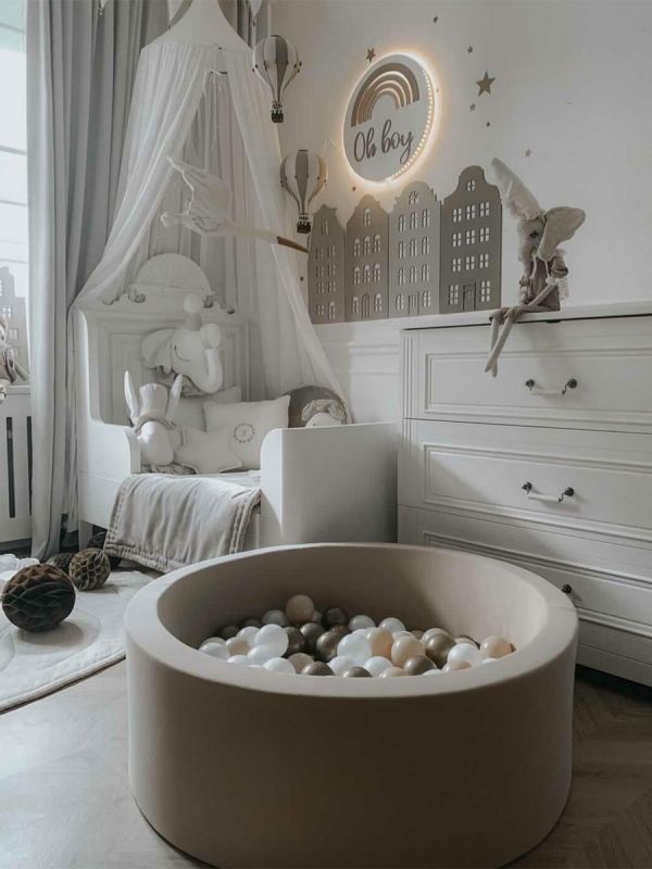 Soft ball pit + balls (colour of your choice), beige