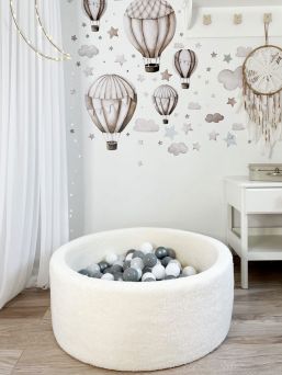 Soft ball pit + balls (colour of your choice), Boucle White