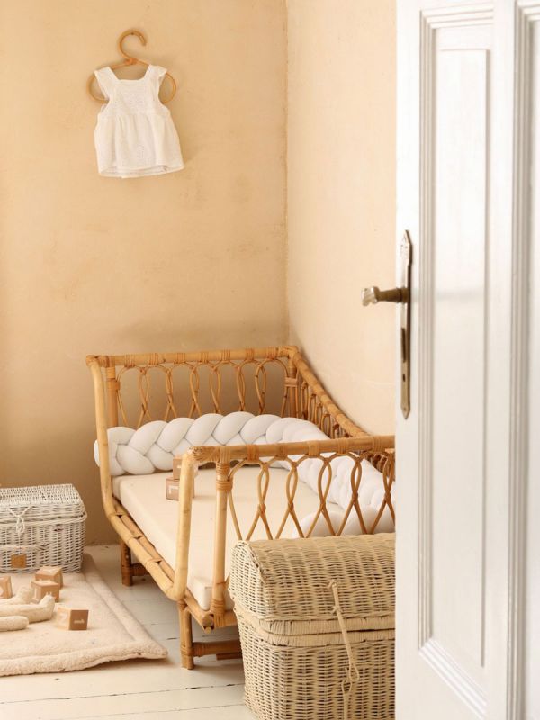 Crib Bumper – handmade, Velvet White